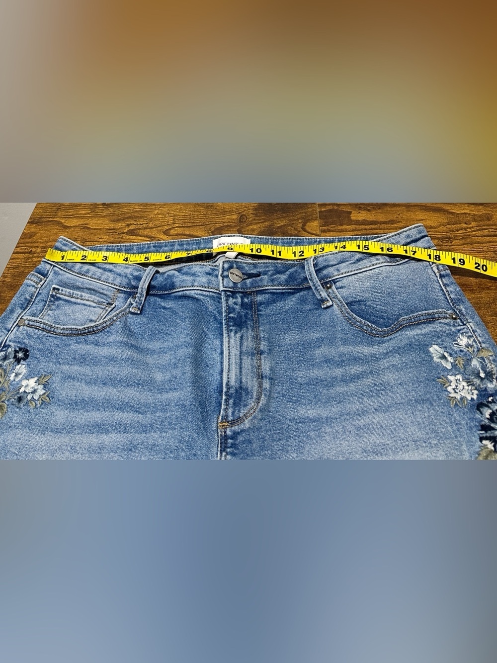 Driftwood Lulu Floral Embroidered denim shorts - Picture 5 of 8